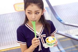 AISS爱丝(黄金版) – 西雅的私拍狂潮：女骑士图片，骑上心头的任性！