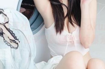 BoLoli菠萝社 – 看！猫九酱Sakura的定制写真，秘书的职业美学大曝光！