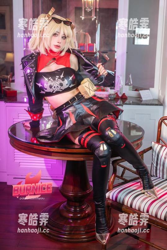 原图来袭，Byoru的吉他姐姐，真是个魅力四射的女人！