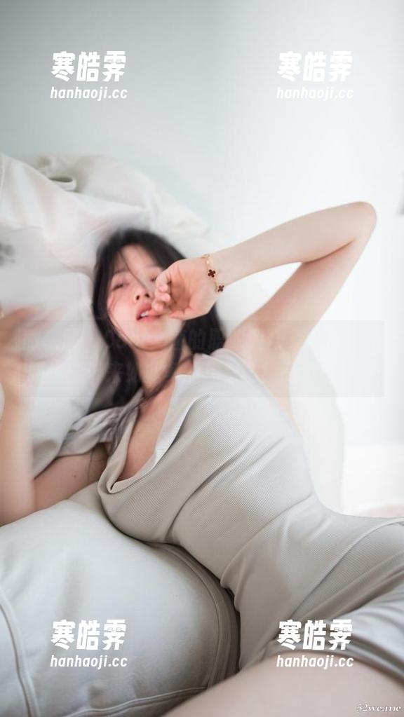 微密圈 - Cool文茜的职业装合集，一套衣服也能带来如此多的想象力！高清必看！