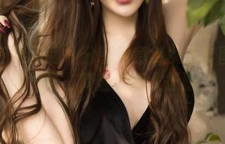 GIRLT果团网 – 分享尹意纯女王套图：她这气场，简直能把人征服！