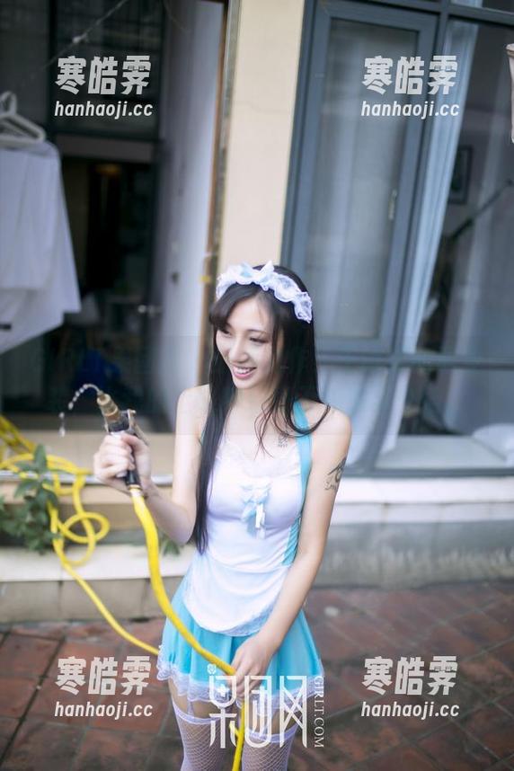 GIRLT果团网 - 最新力作！王语纯的职业装，比我的上班穿搭好不知道多少倍。