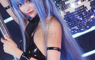 让人停驻的瞬间：Luisa_零纱黑枪呆，高清原图，萌点满分！