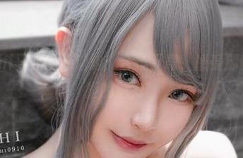 在Machi马吉的泳池边：合集下载，感受那份难以抗拒的魅力！