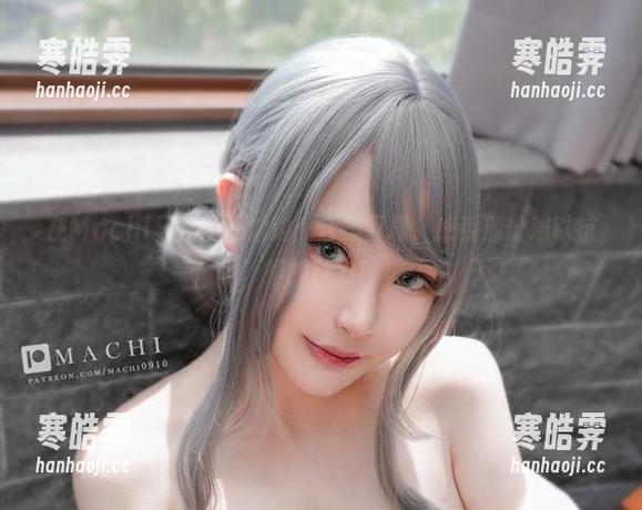 Machi马吉 在Machi马吉的泳池边:合集下载,感受那份难以抗拒的魅力!