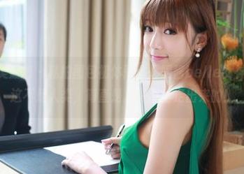 MyGirl美媛馆 – 私拍图包初体验：媛媛酱belle女神让人怀疑这不是人类，简直是从漫画里走出来的！