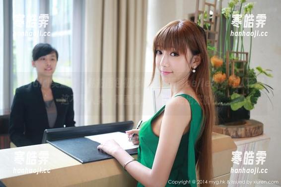 MyGirl美媛馆 - 私拍图包初体验：媛媛酱belle女神让人怀疑这不是人类，简直是从漫画里走出来的！