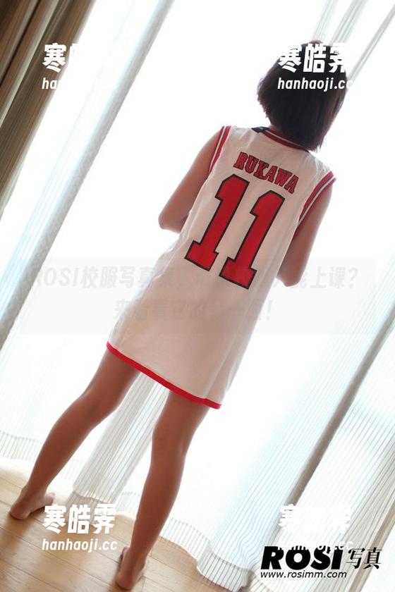 ROSI校服写真集，谁说校服只能上课？来看看它的另一面！
