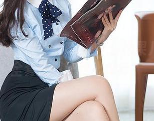 TouTiao头条女神 – 为什么松果儿教室的全套原图让我心痒痒？