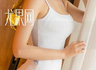 UGirls尤果网 – 张馥棋的校服原图：你想象不到的学习气息，总是让人捧腹！