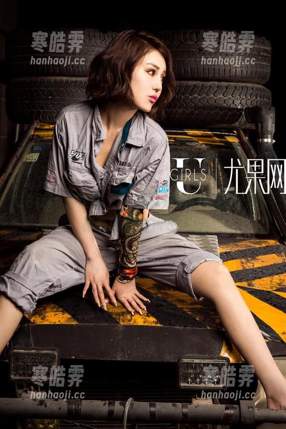 UGirls尤果网 - 一窥林妃媛的私房图集，秘书的魅力藏在这里
