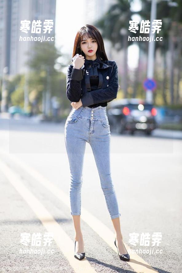 XIAOYU语画界 - 极致丝袜也能美得犯规？程程程的私拍美图你绝不能错过
