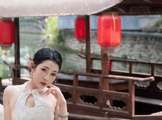 Xiuren秀人网 – 看卓君Jeanes的居家，顺便反思自己有没有整理好家！