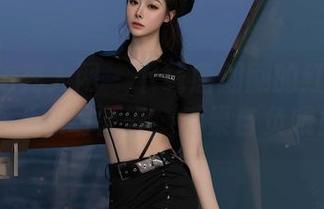 Xiuren秀人网 – 下载唐翩翩的红裙写真集，心动警告，后果自负哦！