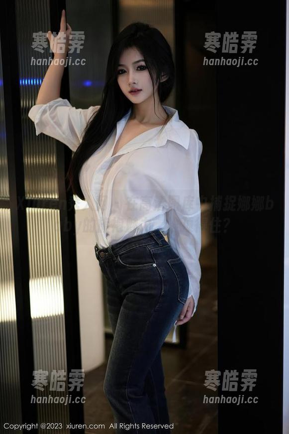 Xiuren秀人网 - 在高清图库中捕捉娜娜baby的旗袍魅力，谁顶得住？