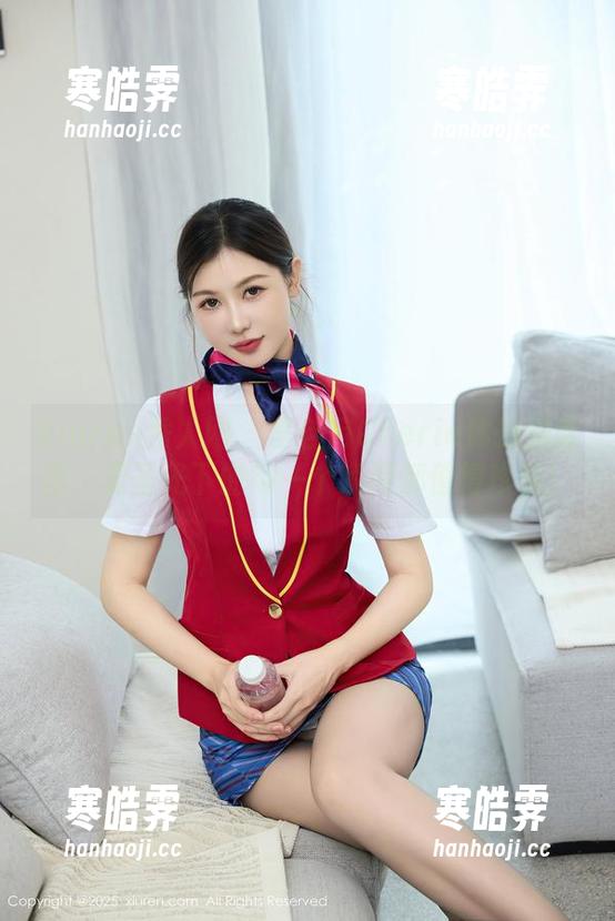 Xiuren秀人网 - 李佳芮Cherie体操服套图：无圣光下的每一个瞬间都值得珍藏！