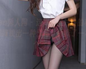 Xiuren秀人网 – 这高清图片中的程程程，短裙掩映出一种悸动，像疯了一样想看个够！