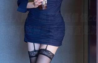 Xiuren秀人网 – 想下载赵惟依coco泳池写真集？看了这波美照，简直是游不出水面！