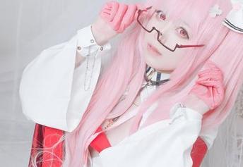 当asagiriai(爱ちゃん)穿上豹纹，瞬间变身野性女神