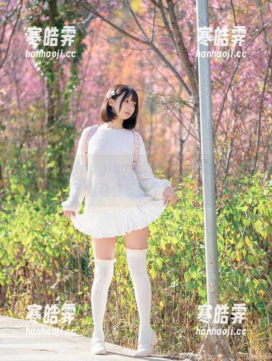 原图里藏着nagisa魔物喵女友的幽默，精选让你乐到飞起！