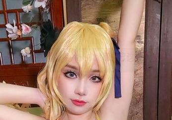 看了七七娜娜子的雪拉照片，才发现自己这样子也是种艺术