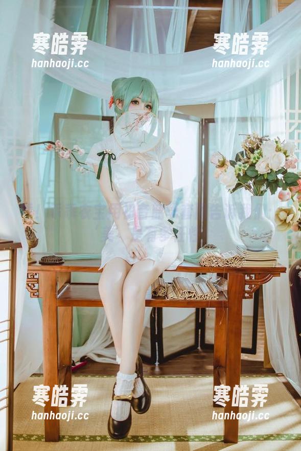 看！乖乖衣宝用初音韶华套图告诉我们：‘美’是有多任性！