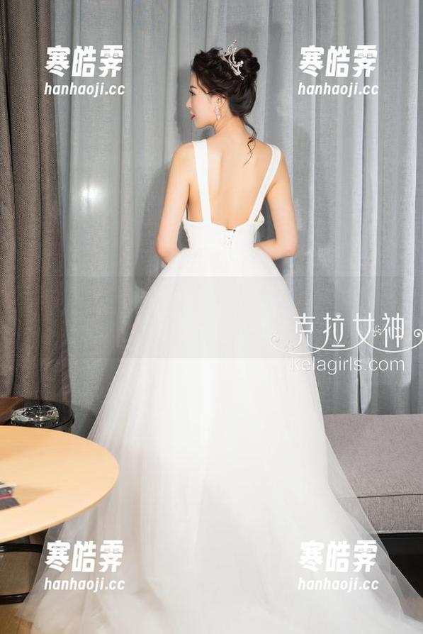 克拉女神 - 依娜丝兔女郎，图片让你瞬间升华为春天的第一只小兔子！