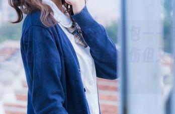 兔玩映画最新黑白短女仆图包——迷失在那种清冷的优雅里，有点感伤但又特别吸引。