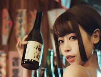 别错过奈汐酱Nice的校园套图合集，那些溢出的青春气息，一瞬间被捕捉乐！