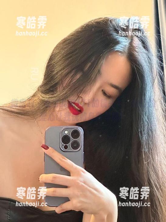宝儿茹171 微密圈 - 在宝儿茹171的镜头下,胸口的爱心让我恍如身临其境!