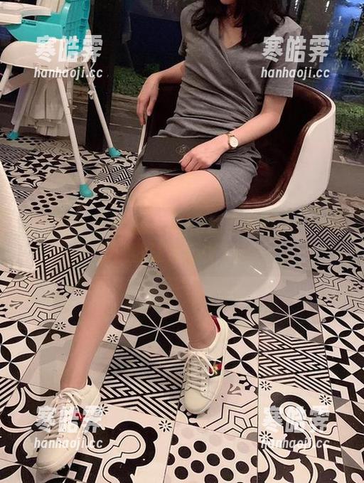 微密圈 - 小仙女ELaine的黑丝魔法：一套图就能让你心动不已！