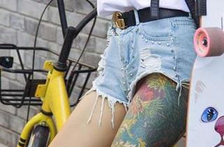 尤果网 – 露儿穿着睡衣的写真，原图让你重新思考‘家’的定义。