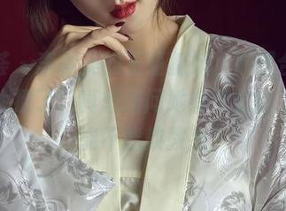 尤蜜荟 – 李承美的玉面狐妖，原图合集看起来太撩了，真想问问她有什么独门秘籍，能不能教教我？