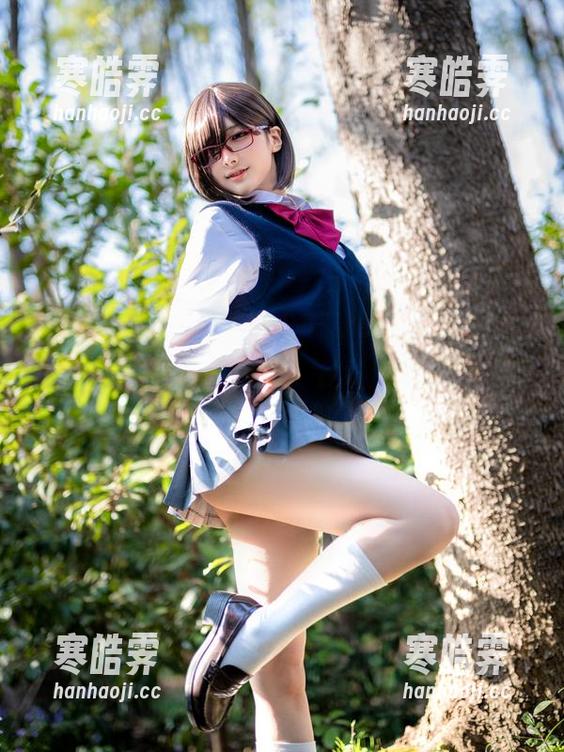 下载幼爱youmeko的“小琪舞”：滴水不漏的JK制服写真集，竟然比想象中更高能