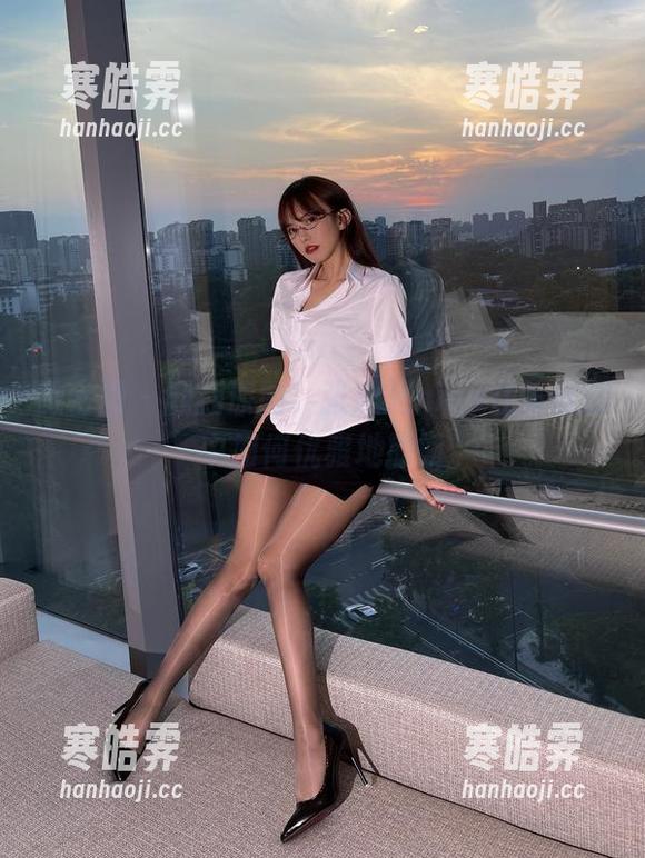 张思允nice 微密圈 - 翻翻原图,张思允nice在体操服中如何优雅地撒娇