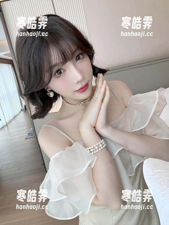 徐莉芝Booty 微密圈 - 徐莉芝Booty吊带合集,怎么看都让人想起那个夏天的味道