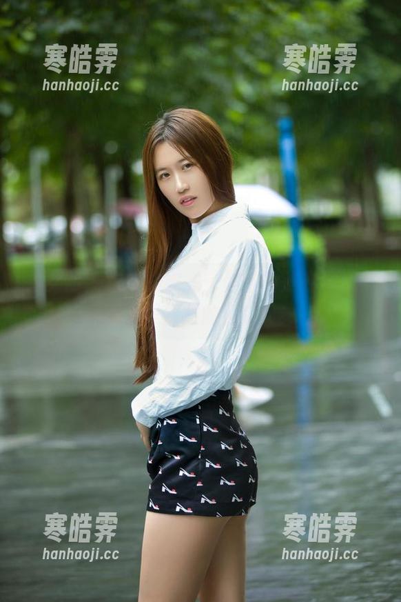 推女郎 - 曾水的皮衣：你以为是衣服，实际上是福利的代名词！