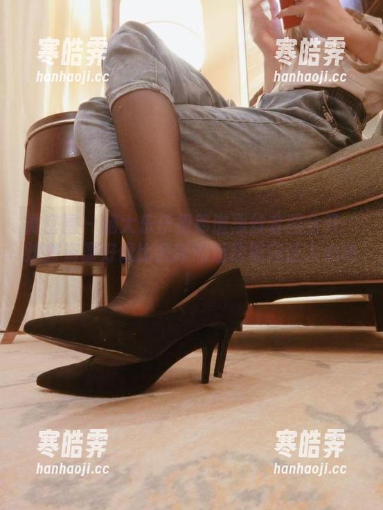 杨大乐乐很靠谱 微密圈 - 杨大乐乐很靠谱黑丝套图全开:这些资源好像比我新的运动鞋还让人心动!