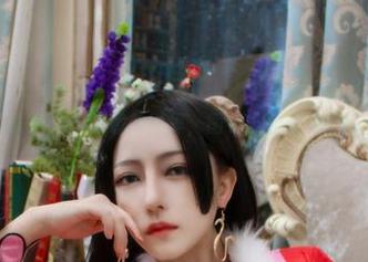 深入樱晚gigi眼镜的世界，图包带你看见了什么？