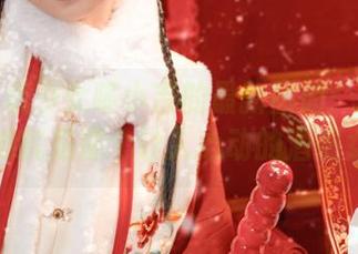 抓住爆机少女喵小吉的最新图册：微醺时刻，她就是那个让人心动的酒吧女神！