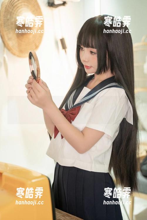 写真新体验：跟随爆机少女喵小吉的链锯人-帕瓦，她真是个奇才！