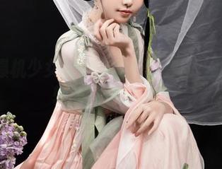 走进爆机少女喵小吉的校园套图：那些年轻的烦恼与快乐