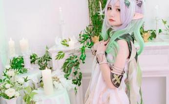 在爆机少女喵小吉的写真里，眼镜其实是一种心情的原图