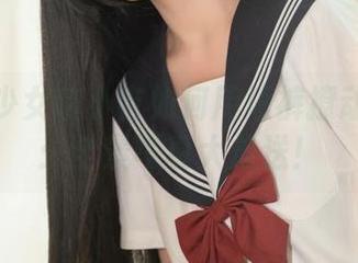 看爆机少女喵小吉如何用短裤撩动你的心：全景写真大放送！