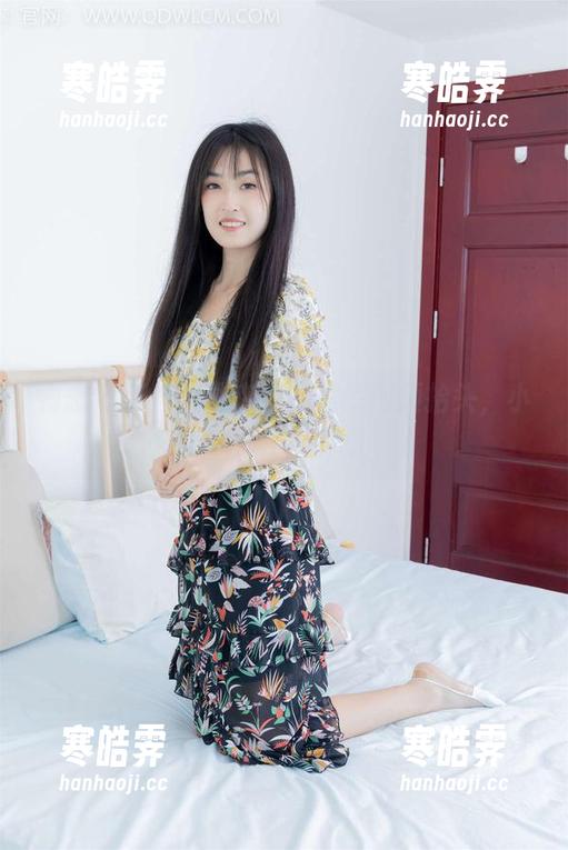 物恋传媒 - 美图在手，居家何须抬头，小谷的在线时刻