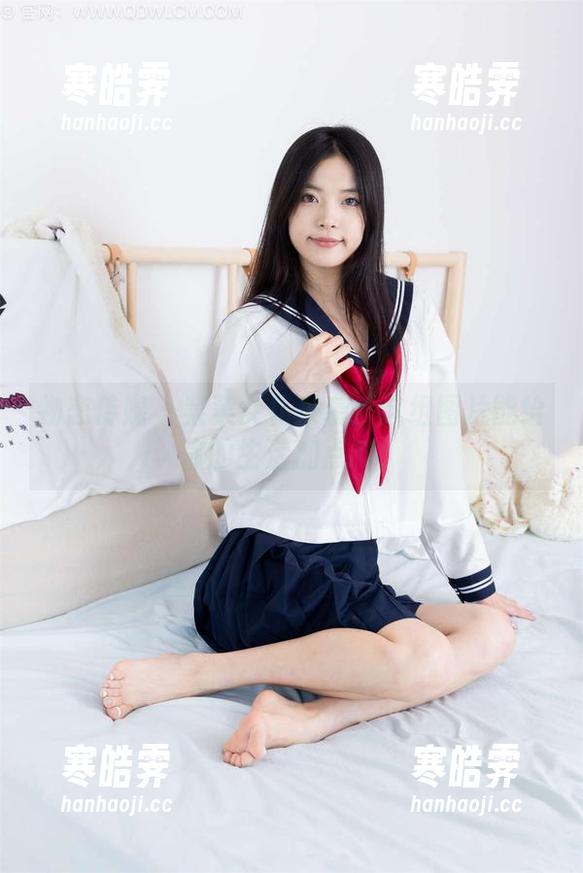 物恋传媒 - 菜菜女仆来袭：这组图片能给你的生活加点料！
