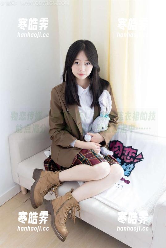 物恋传媒 - 图集更新！菜菜穿连衣裙的技能点满分，其他博主都默默隐退中……