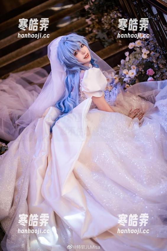 特软儿Sona 特软儿Sona厨娘图包,诱人的瞬间让人忍不住想偷吃