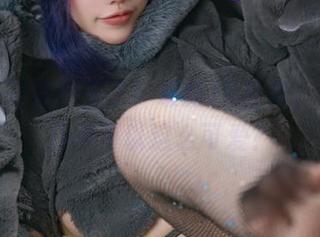 狐洛洛子美图来了！最新JK写真，谁说女仆不可以这么可爱？