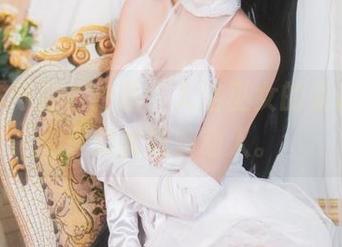 疾走可可在线作品：入浴巫女的姿态，竟是如此婉转动人。